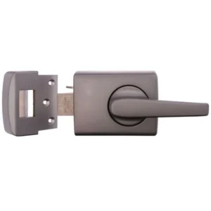 Lockwood 002 Auto Deadlatch with Lever